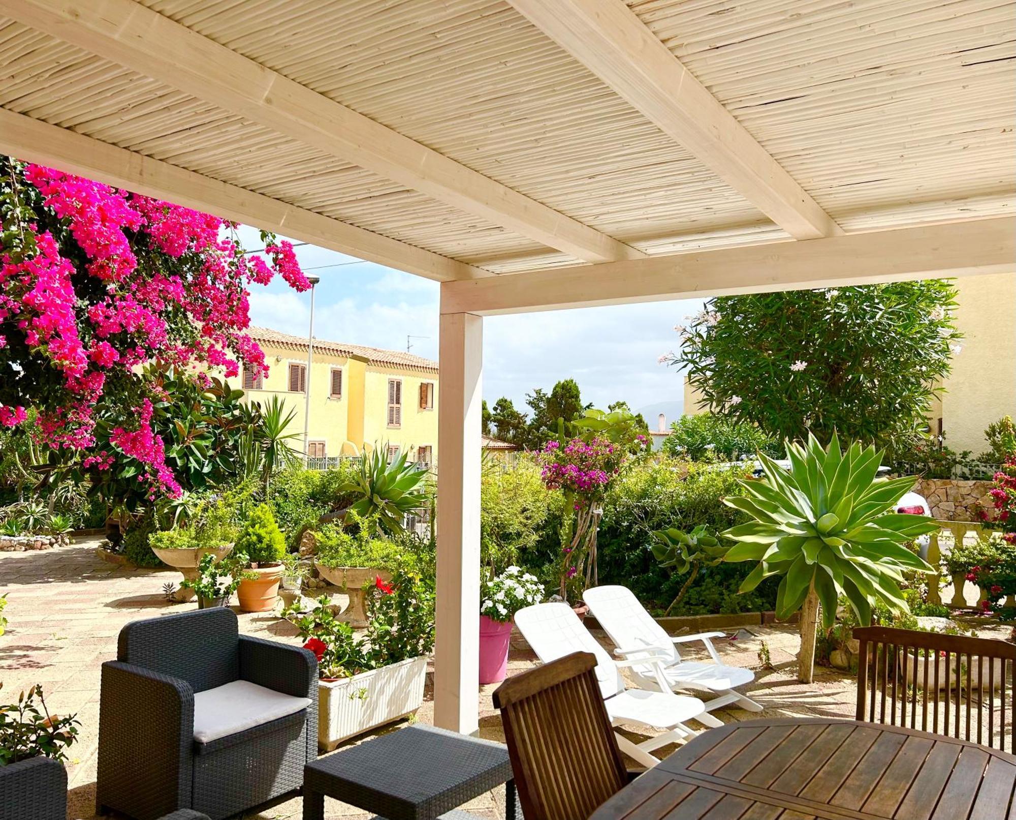Villa Bouganville Valledoria  Ngoại thất bức ảnh